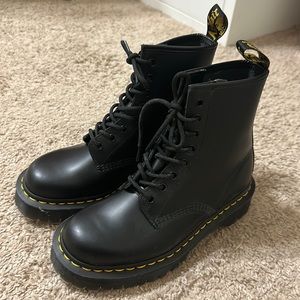 Dr.Martens Boots